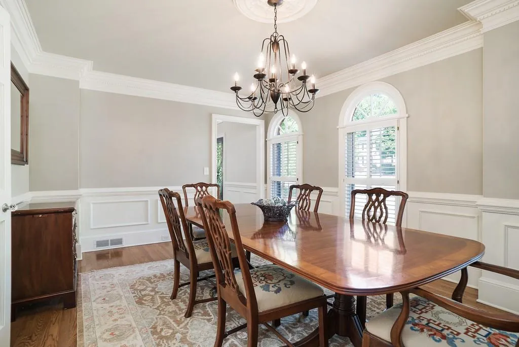 325 Aldenshire Place, Atlanta, Georgia 30350, 4 Bedrooms Bedrooms, ,4 BathroomsBathrooms,Residential,Sold,325 Aldenshire Place,6535104