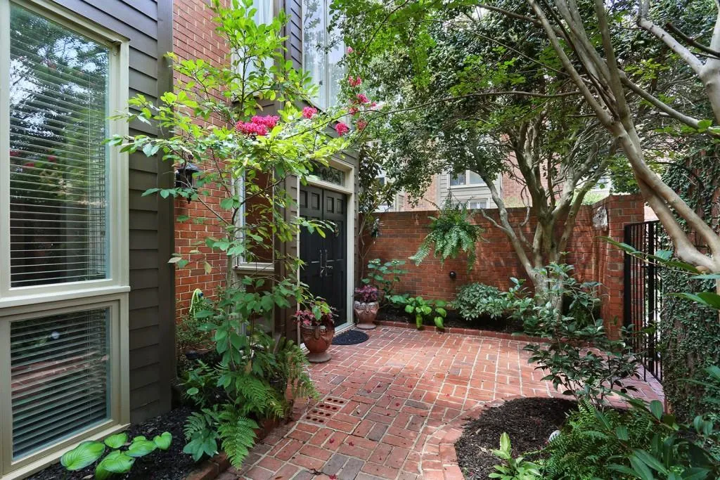 48 Willow Glen Ne Unit 48, Sandy Springs, Georgia 30342, 3 Bedrooms Bedrooms, ,2 BathroomsBathrooms,Residential,Sold,48 Willow Glen Ne Unit 48,5769783 48 Willow Glen Ne Unit 48, Sandy Springs, Georgia 30342, 3 Bedrooms Bedrooms, ,2 BathroomsBathrooms,Residential,Sold,48 Willow Glen Ne Unit 48,5769783