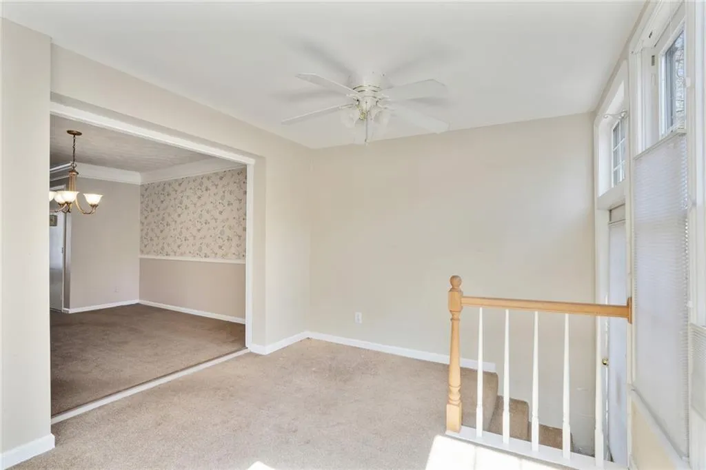 6700 Roswell Road Unit 11b, Atlanta, Georgia 30328, 3 Bedrooms Bedrooms, ,2 BathroomsBathrooms,Residential,Sold,6700 Roswell Road Unit 11b,7524897