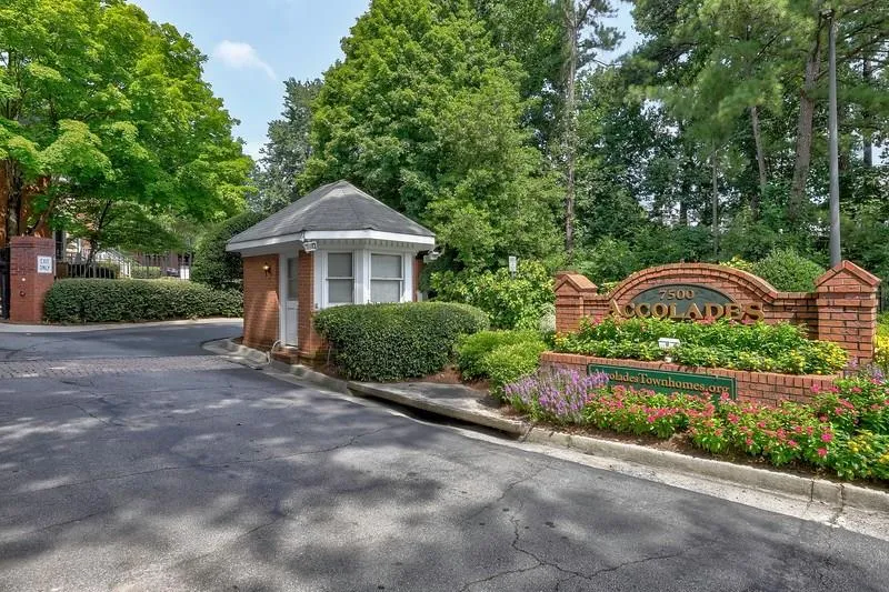 7500 Roswell Road Unit 43, Sandy Springs, Georgia 30350, 3 Bedrooms Bedrooms, ,2 BathroomsBathrooms,Residential,Sold,7500 Roswell Road Unit 43,6048799