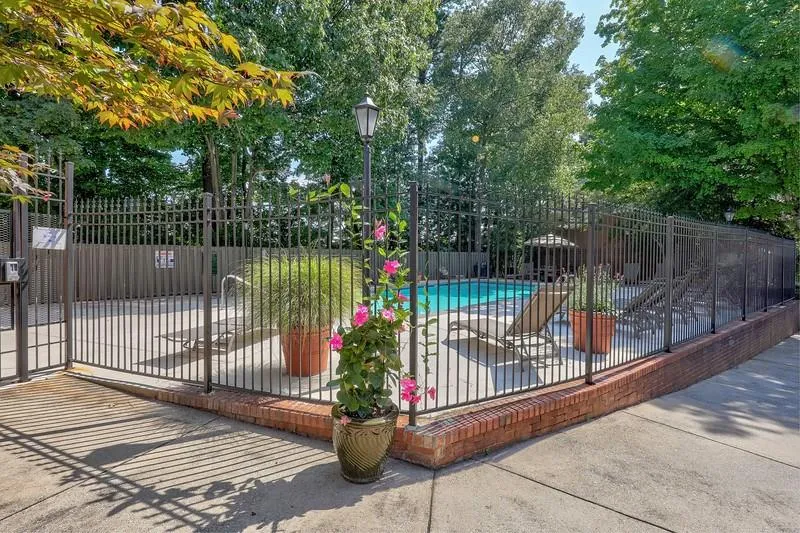 7500 Roswell Road Unit 43, Sandy Springs, Georgia 30350, 3 Bedrooms Bedrooms, ,2 BathroomsBathrooms,Residential,Sold,7500 Roswell Road Unit 43,6048799