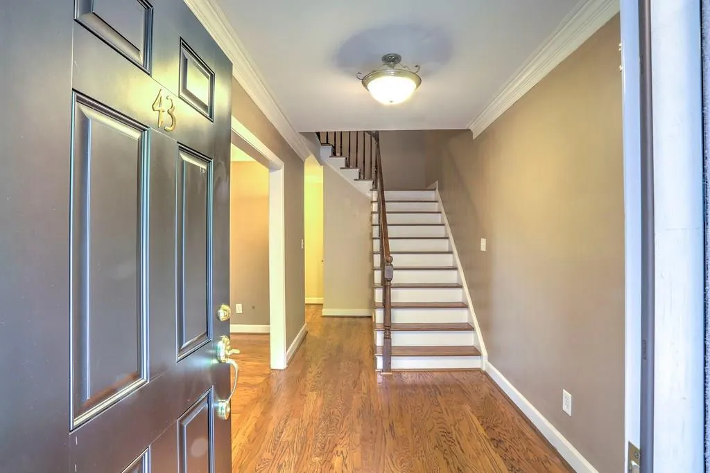7500 Roswell Road Unit 43, Sandy Springs, Georgia 30350, 3 Bedrooms Bedrooms, ,2 BathroomsBathrooms,Residential,Sold,7500 Roswell Road Unit 43,6048799
