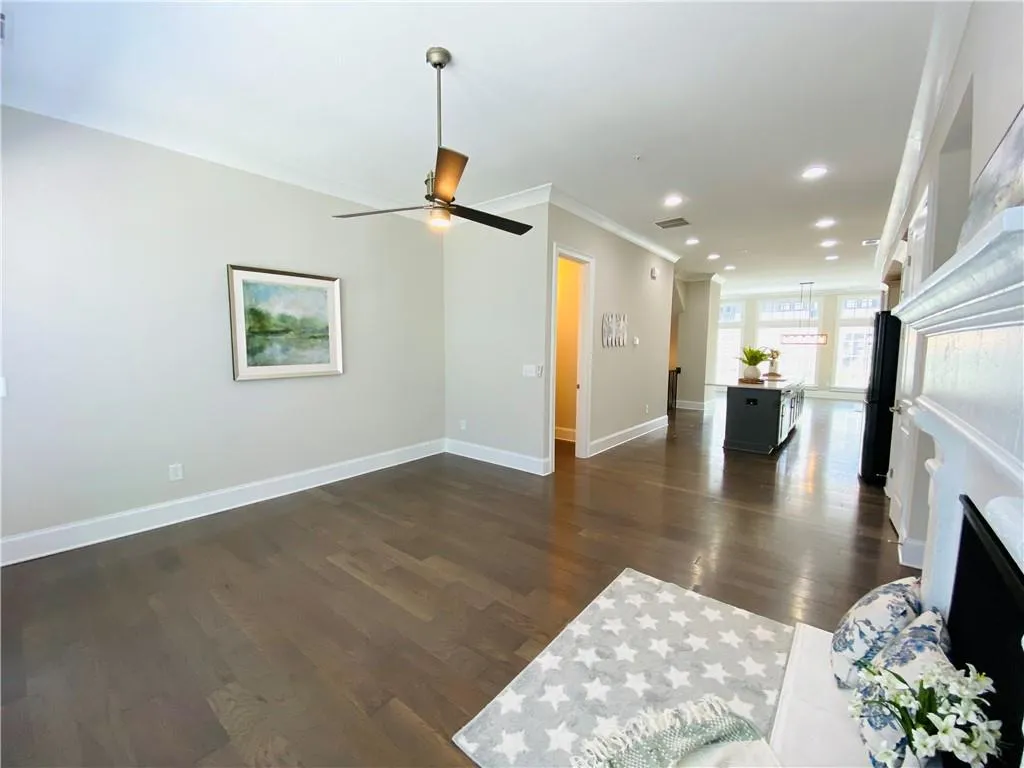 6540 Aria Village Drive, Atlanta, Georgia 30328, 3 Bedrooms Bedrooms, ,3 BathroomsBathrooms,Residential,For Sale,6540 Aria Village Drive,7618830