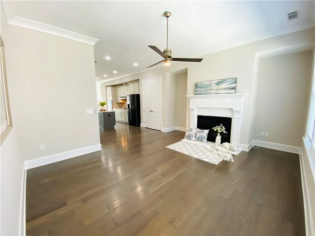 6540 Aria Village Drive, Atlanta, Georgia 30328, 3 Bedrooms Bedrooms, ,3 BathroomsBathrooms,Residential,For Sale,6540 Aria Village Drive,7618830