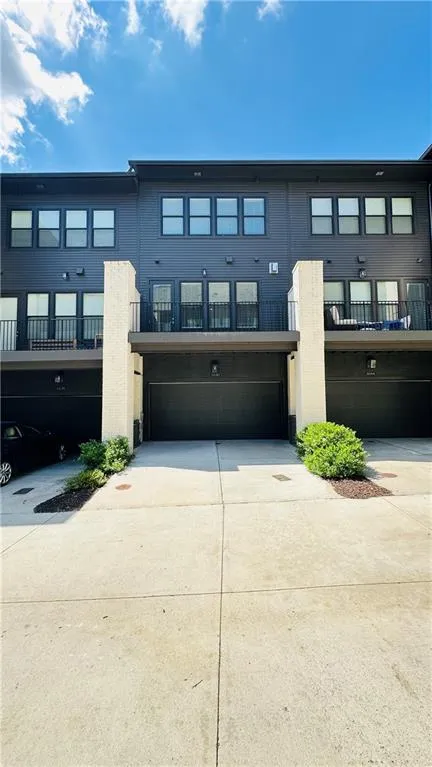 6540 Aria Village Drive, Atlanta, Georgia 30328, 3 Bedrooms Bedrooms, ,3 BathroomsBathrooms,Residential,For Sale,6540 Aria Village Drive,7618830
