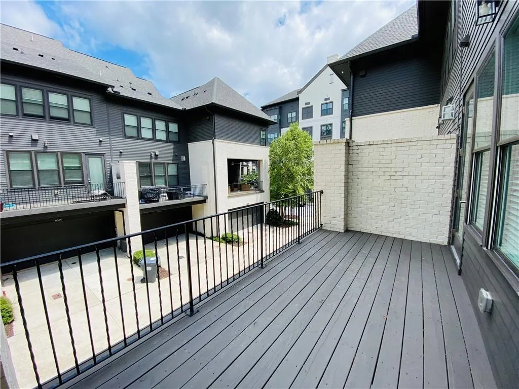 6540 Aria Village Drive, Atlanta, Georgia 30328, 3 Bedrooms Bedrooms, ,3 BathroomsBathrooms,Residential,For Sale,6540 Aria Village Drive,7618830