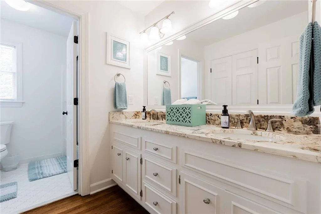 30 Cameron Glen Drive, Sandy Springs, Georgia 30328, 6 Bedrooms Bedrooms, ,5 BathroomsBathrooms,Residential,Sold,30 Cameron Glen Drive,7359987 30 Cameron Glen Drive, Sandy Springs, Georgia 30328, 6 Bedrooms Bedrooms, ,5 BathroomsBathrooms,Residential,Sold,30 Cameron Glen Drive,7359987