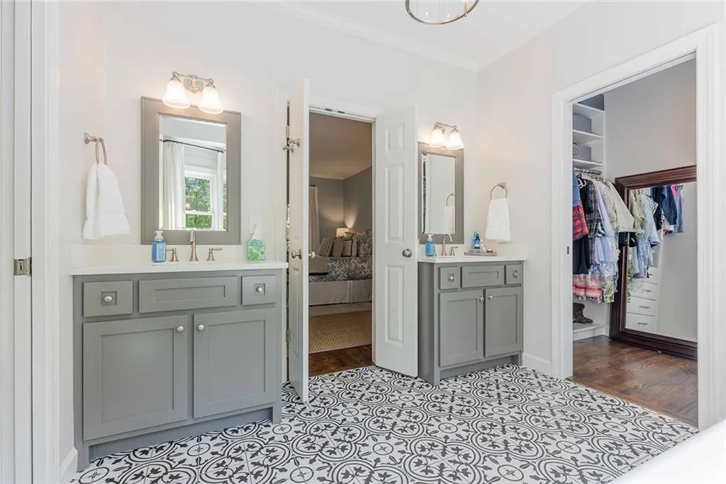 30 Cameron Glen Drive, Sandy Springs, Georgia 30328, 6 Bedrooms Bedrooms, ,5 BathroomsBathrooms,Residential,Sold,30 Cameron Glen Drive,7359987 30 Cameron Glen Drive, Sandy Springs, Georgia 30328, 6 Bedrooms Bedrooms, ,5 BathroomsBathrooms,Residential,Sold,30 Cameron Glen Drive,7359987