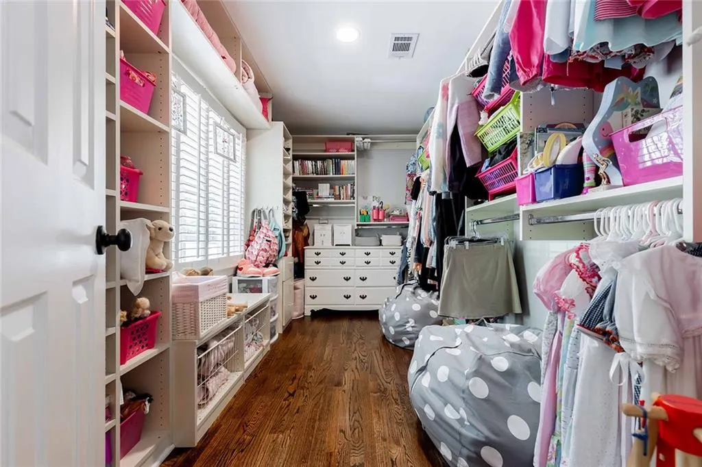 30 Cameron Glen Drive, Sandy Springs, Georgia 30328, 6 Bedrooms Bedrooms, ,5 BathroomsBathrooms,Residential,Sold,30 Cameron Glen Drive,7359987 30 Cameron Glen Drive, Sandy Springs, Georgia 30328, 6 Bedrooms Bedrooms, ,5 BathroomsBathrooms,Residential,Sold,30 Cameron Glen Drive,7359987