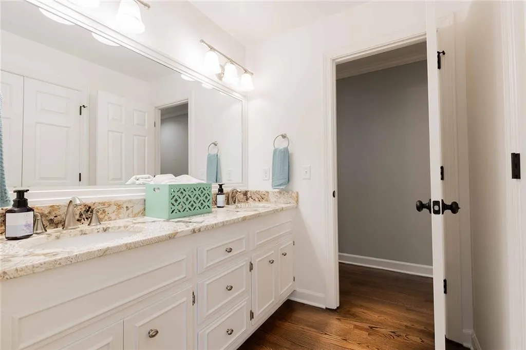 30 Cameron Glen Drive, Sandy Springs, Georgia 30328, 6 Bedrooms Bedrooms, ,5 BathroomsBathrooms,Residential,Sold,30 Cameron Glen Drive,7359987 30 Cameron Glen Drive, Sandy Springs, Georgia 30328, 6 Bedrooms Bedrooms, ,5 BathroomsBathrooms,Residential,Sold,30 Cameron Glen Drive,7359987