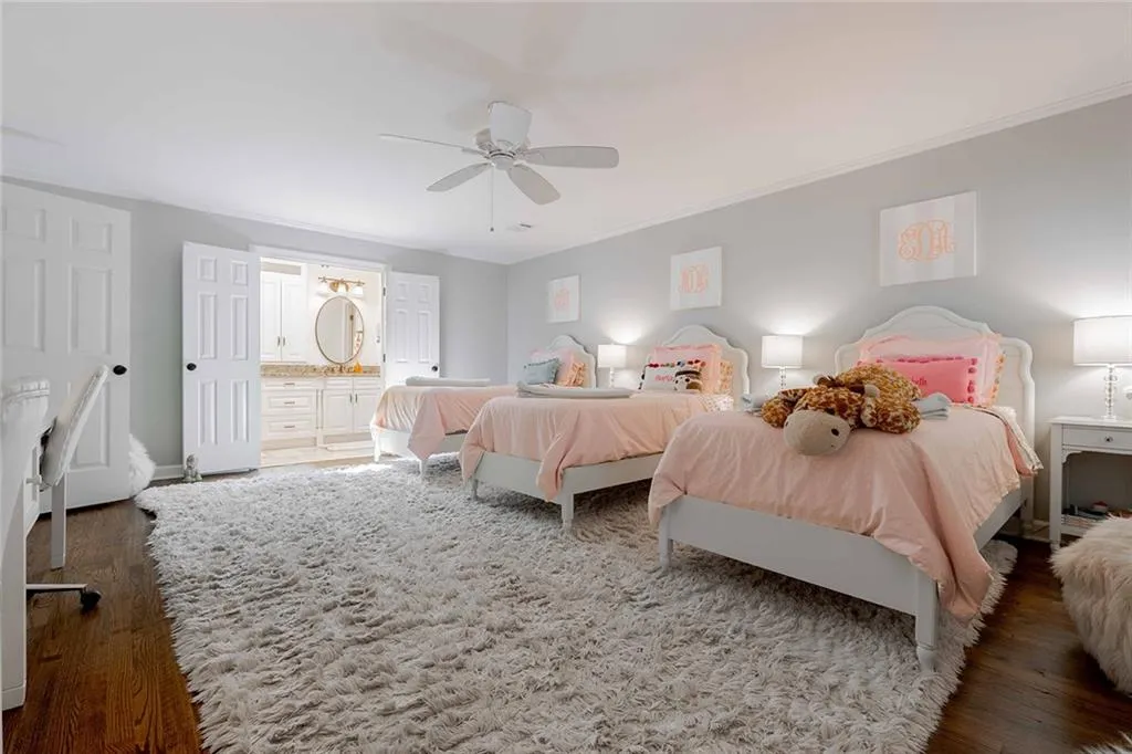 30 Cameron Glen Drive, Sandy Springs, Georgia 30328, 6 Bedrooms Bedrooms, ,5 BathroomsBathrooms,Residential,Sold,30 Cameron Glen Drive,7359987 30 Cameron Glen Drive, Sandy Springs, Georgia 30328, 6 Bedrooms Bedrooms, ,5 BathroomsBathrooms,Residential,Sold,30 Cameron Glen Drive,7359987