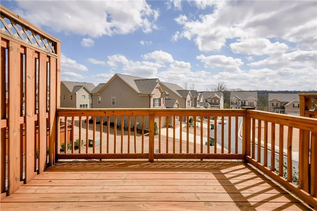 7620 Stoneridge Drive, Sandy Springs, Georgia 30328, 3 Bedrooms Bedrooms, ,3 BathroomsBathrooms,Residential,Sold,7620 Stoneridge Drive,5659376