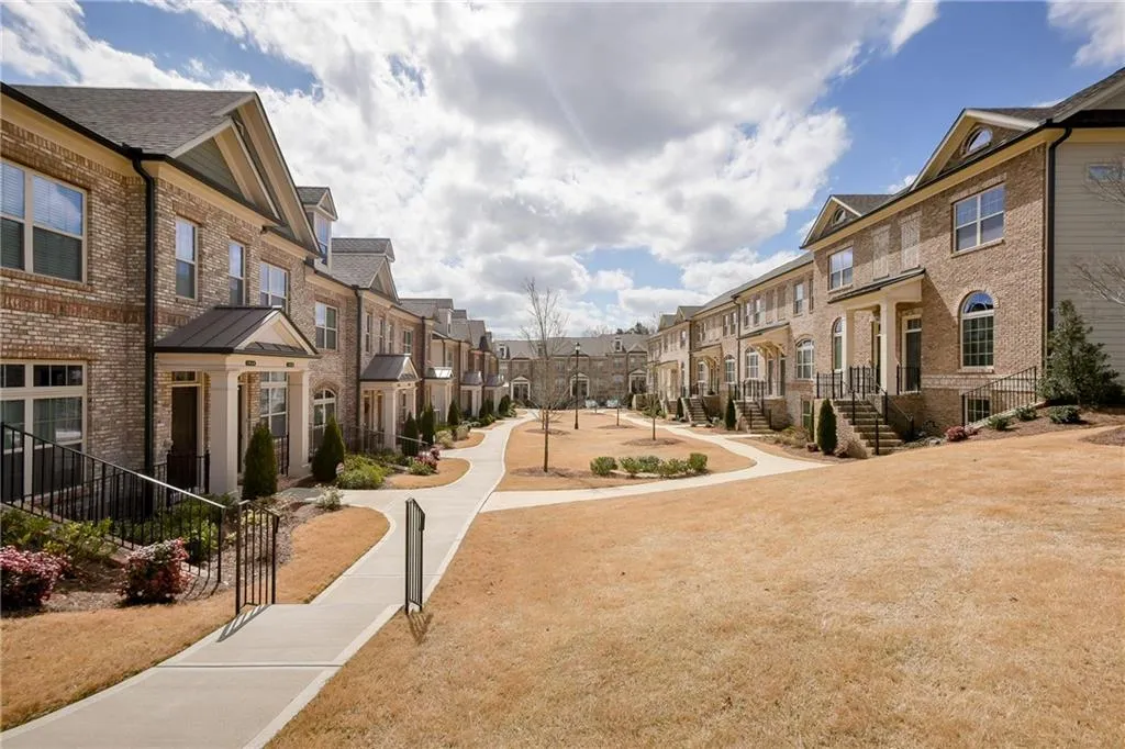 7620 Stoneridge Drive, Sandy Springs, Georgia 30328, 3 Bedrooms Bedrooms, ,3 BathroomsBathrooms,Residential,Sold,7620 Stoneridge Drive,5659376