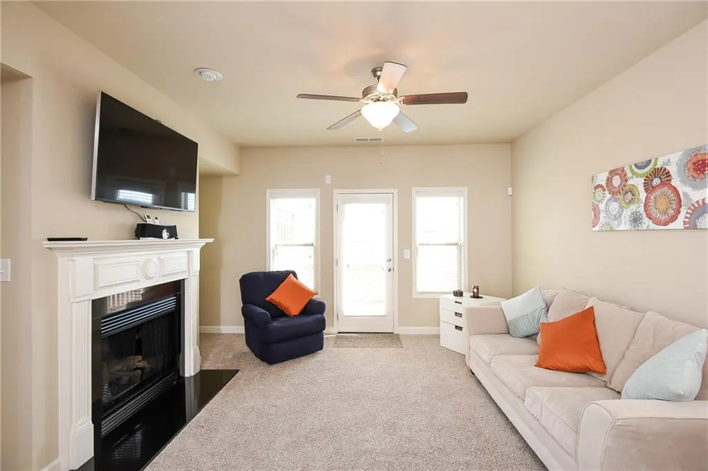 7620 Stoneridge Drive, Sandy Springs, Georgia 30328, 3 Bedrooms Bedrooms, ,3 BathroomsBathrooms,Residential,Sold,7620 Stoneridge Drive,5659376