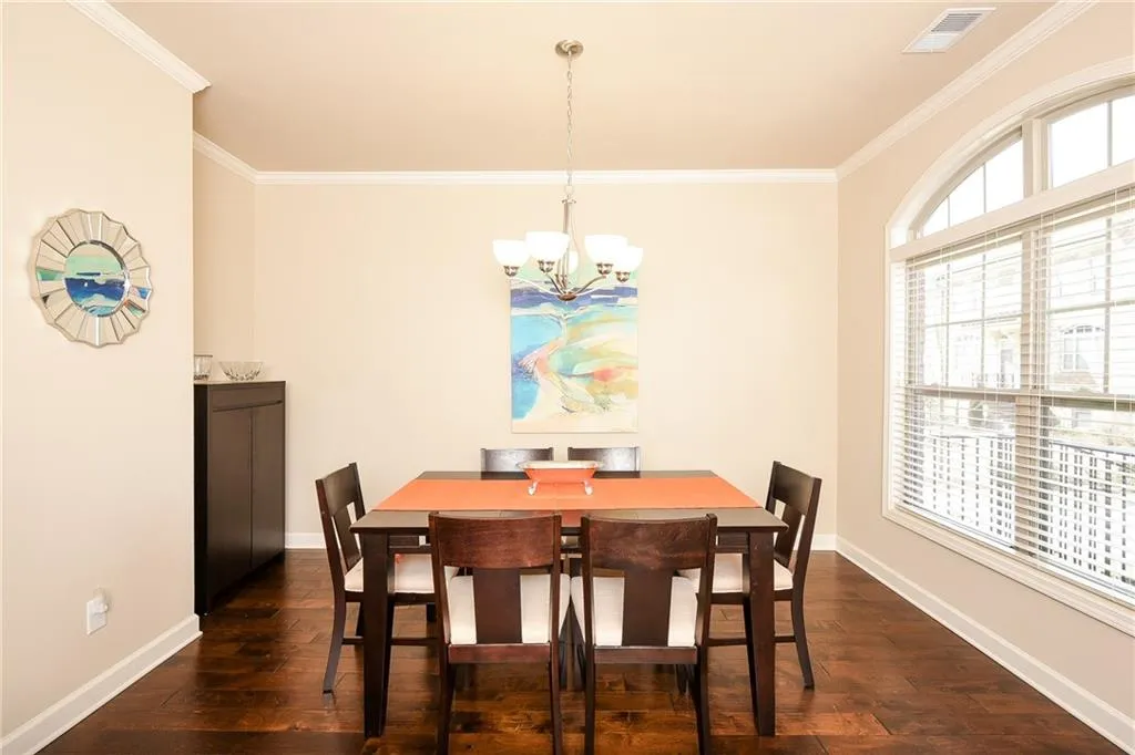 7620 Stoneridge Drive, Sandy Springs, Georgia 30328, 3 Bedrooms Bedrooms, ,3 BathroomsBathrooms,Residential,Sold,7620 Stoneridge Drive,5659376