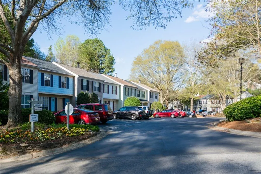 2405 Queen Anne Court, Atlanta, Georgia 30350, 2 Bedrooms Bedrooms, ,2 BathroomsBathrooms,Residential,Sold,2405 Queen Anne Court,6523846
