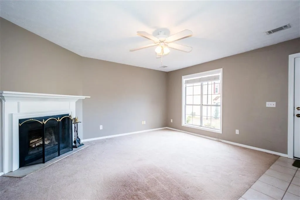 2405 Queen Anne Court, Atlanta, Georgia 30350, 2 Bedrooms Bedrooms, ,2 BathroomsBathrooms,Residential,Sold,2405 Queen Anne Court,6523846