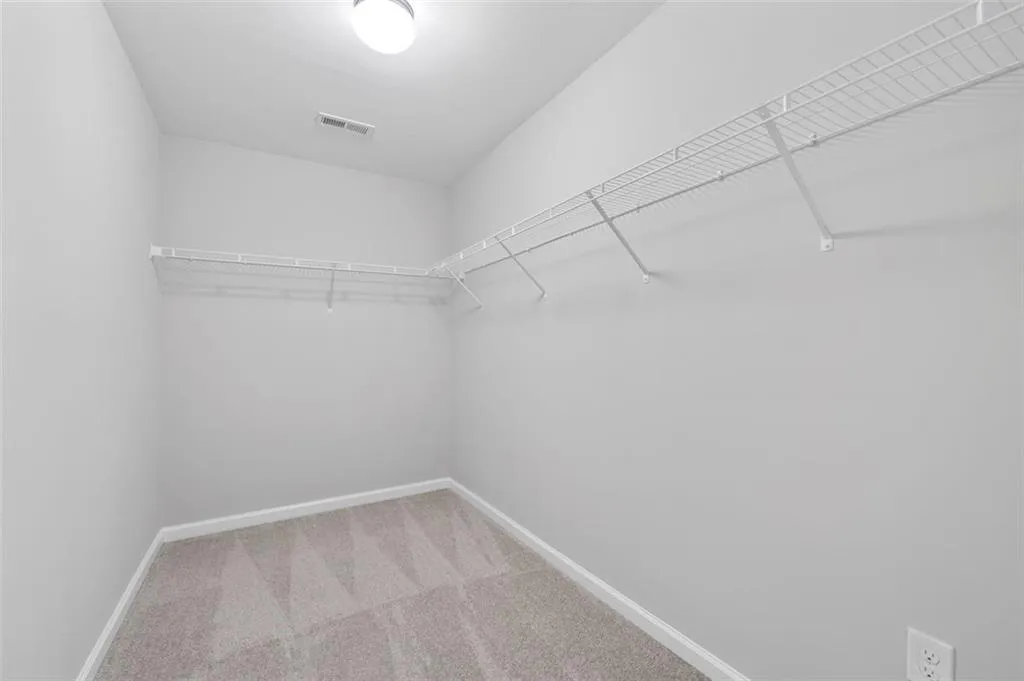 372 Provenance Drive, Sandy Springs, Georgia 30328, 3 Bedrooms Bedrooms, ,3 BathroomsBathrooms,Residential,Sold,372 Provenance Drive,7513497