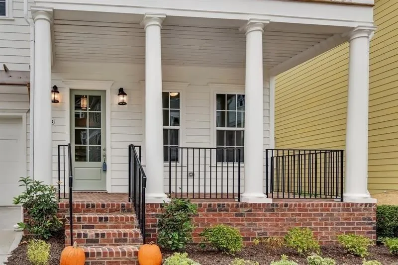 3008 Eamont Terrace, Sandy Springs, Georgia 30328, 5 Bedrooms Bedrooms, ,4 BathroomsBathrooms,Residential,Sold,3008 Eamont Terrace,6099830