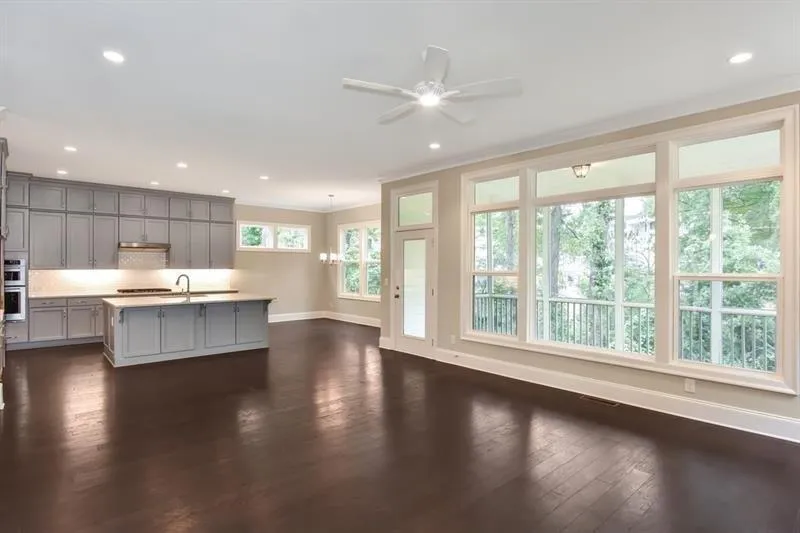 3008 Eamont Terrace, Sandy Springs, Georgia 30328, 5 Bedrooms Bedrooms, ,4 BathroomsBathrooms,Residential,Sold,3008 Eamont Terrace,6099830