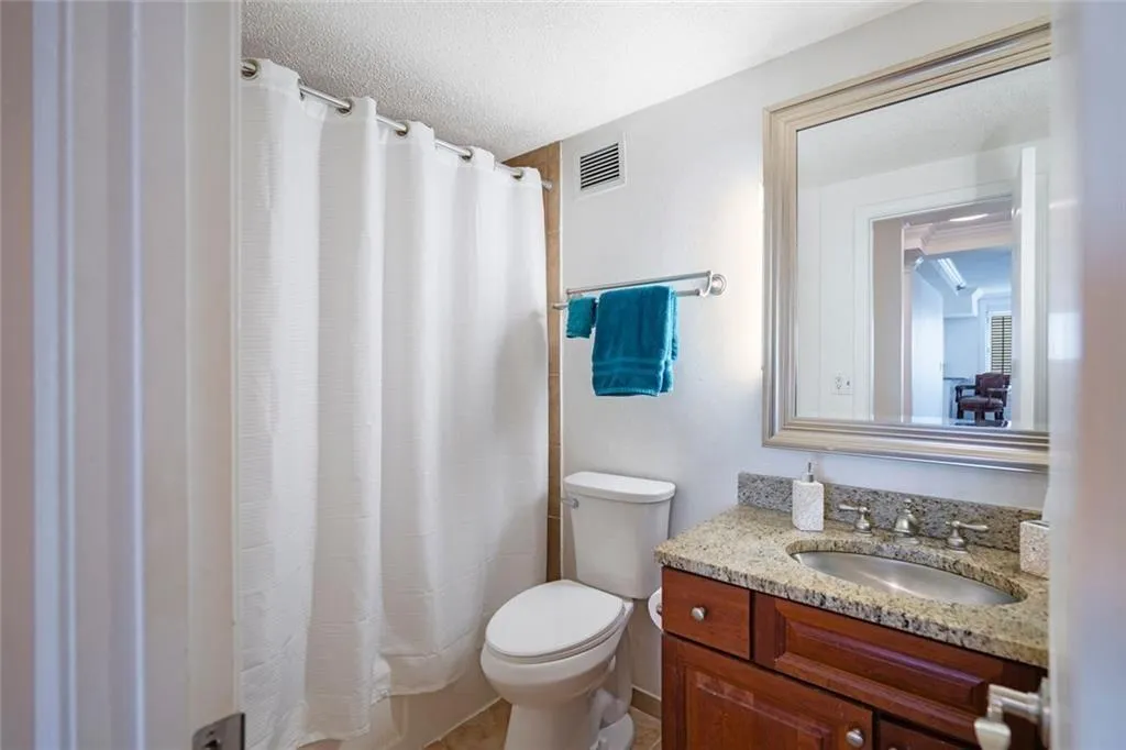 2479 Peachtree Street Ne Unit 1414, Atlanta, Georgia 30305, 2 Bedrooms Bedrooms, ,2 BathroomsBathrooms,Residential,For Sale,2479 Peachtree Street Ne Unit 1414,7675691