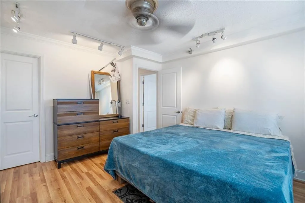 2479 Peachtree Street Ne Unit 1414, Atlanta, Georgia 30305, 2 Bedrooms Bedrooms, ,2 BathroomsBathrooms,Residential,For Sale,2479 Peachtree Street Ne Unit 1414,7675691