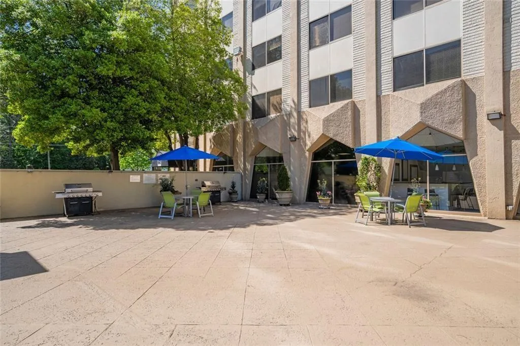 2479 Peachtree Street Ne Unit 1414, Atlanta, Georgia 30305, 2 Bedrooms Bedrooms, ,2 BathroomsBathrooms,Residential,For Sale,2479 Peachtree Street Ne Unit 1414,7675691
