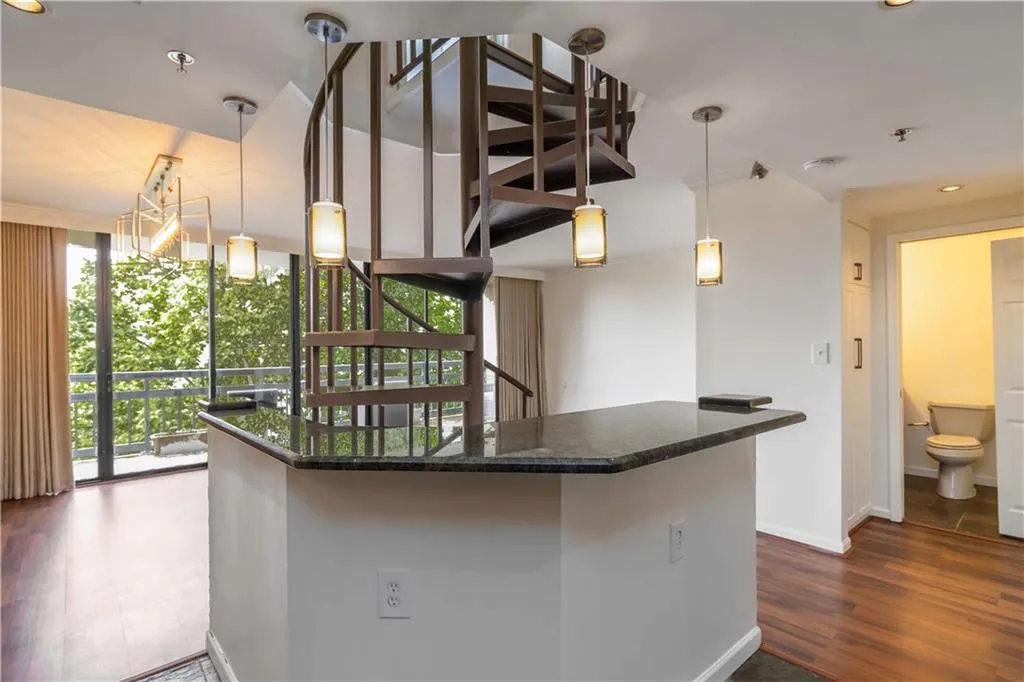 1130 Piedmont Avenue Ne Unit 803, Atlanta, Georgia 30309, 2 Bedrooms Bedrooms, ,2 BathroomsBathrooms,Residential,For Sale,1130 Piedmont Avenue Ne Unit 803,7632254