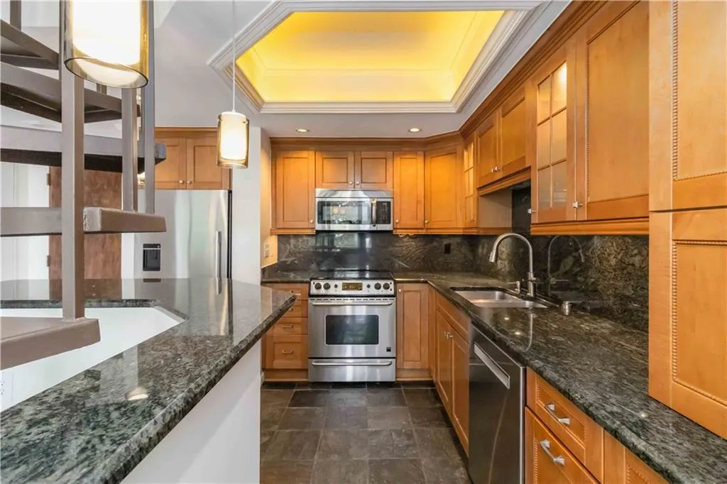 1130 Piedmont Avenue Ne Unit 803, Atlanta, Georgia 30309, 2 Bedrooms Bedrooms, ,2 BathroomsBathrooms,Residential,For Sale,1130 Piedmont Avenue Ne Unit 803,7632254