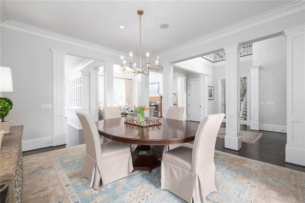 4986 Long Island Nw, Atlanta, Georgia 30327, 6 Bedrooms Bedrooms, ,6 BathroomsBathrooms,Residential,Sold,4986 Long Island Nw,7108202