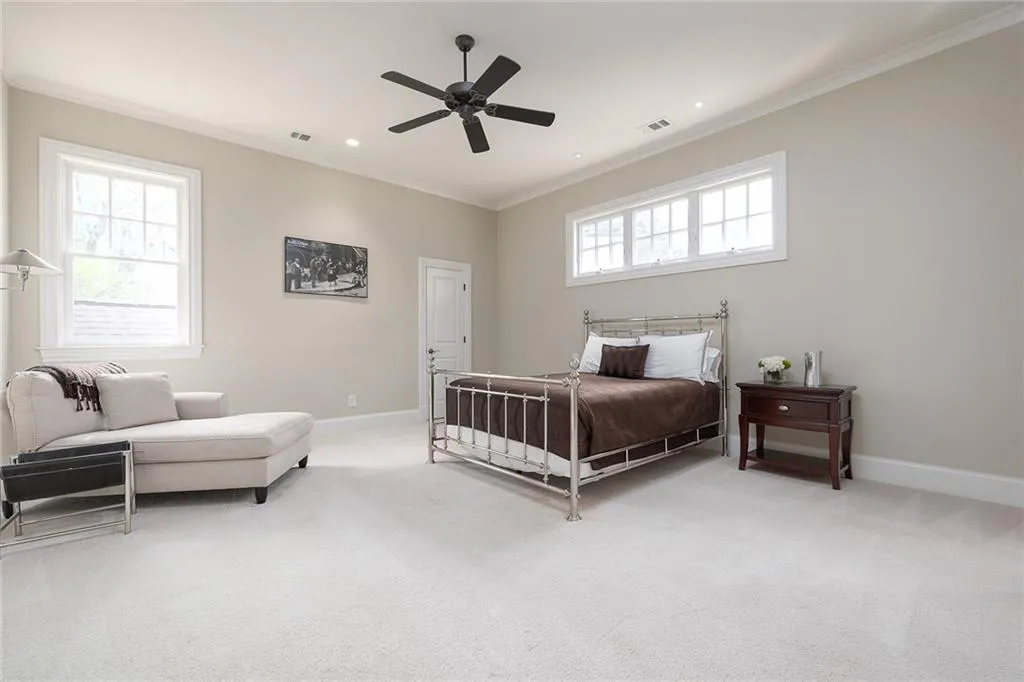 4986 Long Island Nw, Atlanta, Georgia 30327, 6 Bedrooms Bedrooms, ,6 BathroomsBathrooms,Residential,Sold,4986 Long Island Nw,7108202