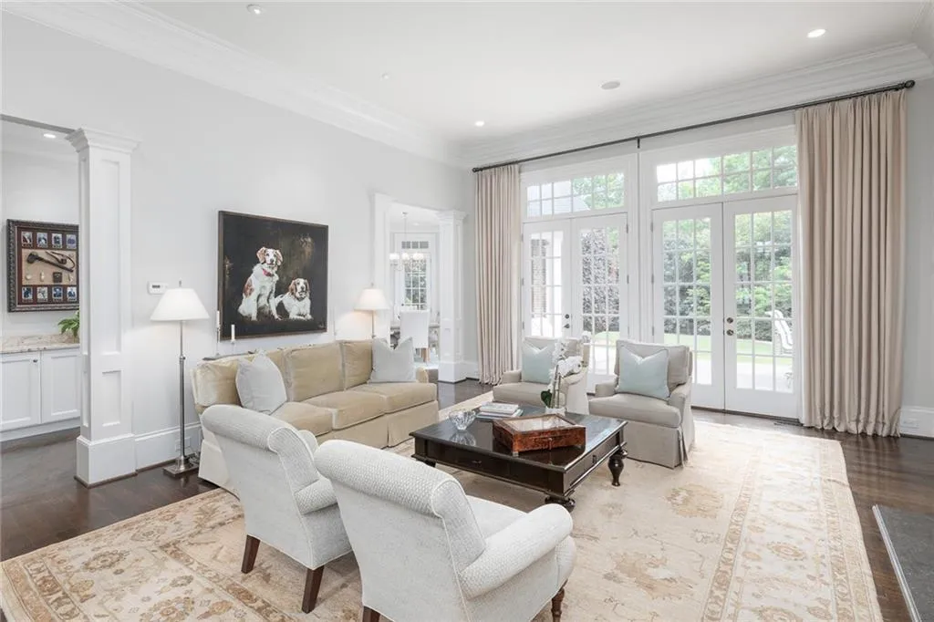 4986 Long Island Nw, Atlanta, Georgia 30327, 6 Bedrooms Bedrooms, ,6 BathroomsBathrooms,Residential,Sold,4986 Long Island Nw,7108202