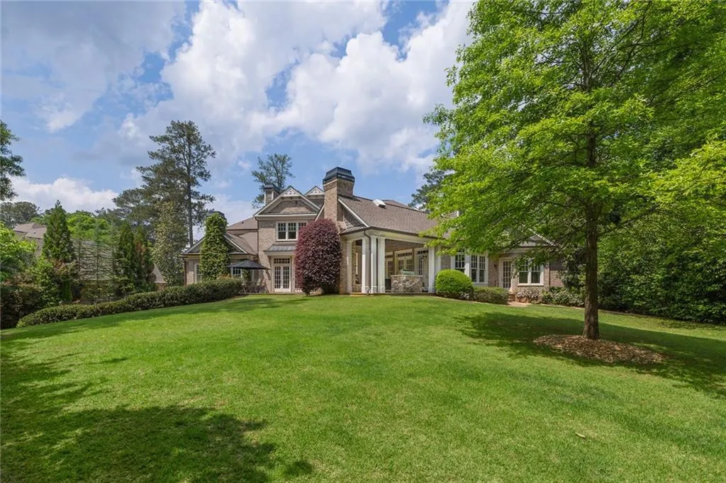 4986 Long Island Nw, Atlanta, Georgia 30327, 6 Bedrooms Bedrooms, ,6 BathroomsBathrooms,Residential,Sold,4986 Long Island Nw,7108202