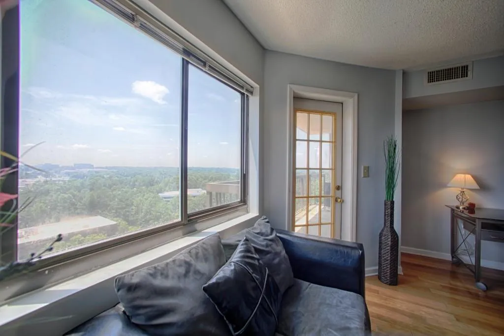 795 Hammond Drive Unit 1807, Sandy Springs, Georgia 30328, 2 Bedrooms Bedrooms, ,2 BathroomsBathrooms,Residential,Sold,795 Hammond Drive Unit 1807,5882169