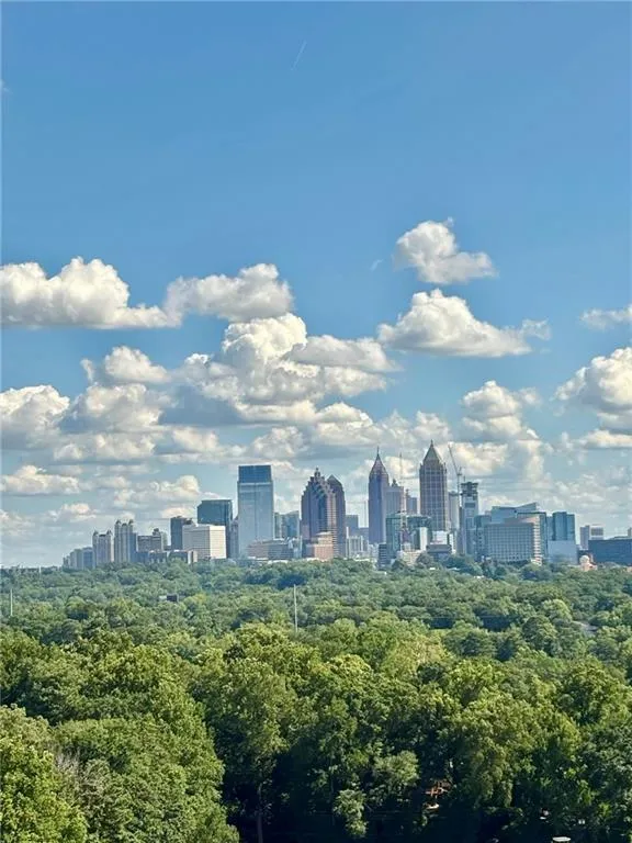 2479 Peachtree Road Ne Unit 1405, Atlanta, Georgia 30305, 1 Bedroom Bedrooms, ,1 BathroomBathrooms,Residential,For Sale,2479 Peachtree Road Ne Unit 1405,7625407