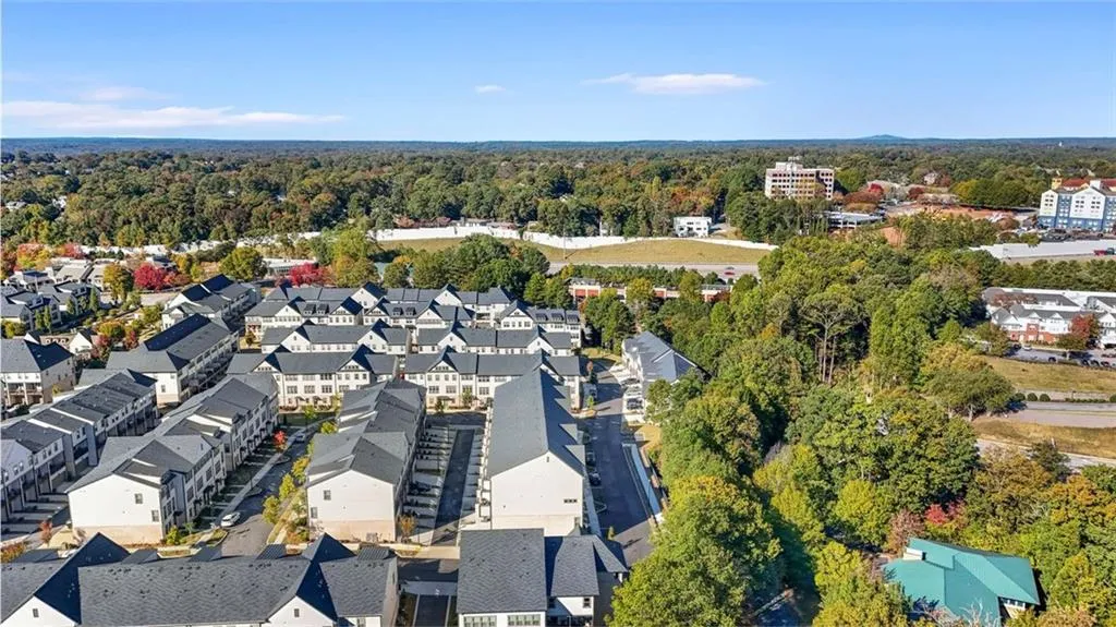 3927 Allegretto Circle, Atlanta, Georgia 30339, 3 Bedrooms Bedrooms, ,3 BathroomsBathrooms,Residential,For Sale,3927 Allegretto Circle,7676899