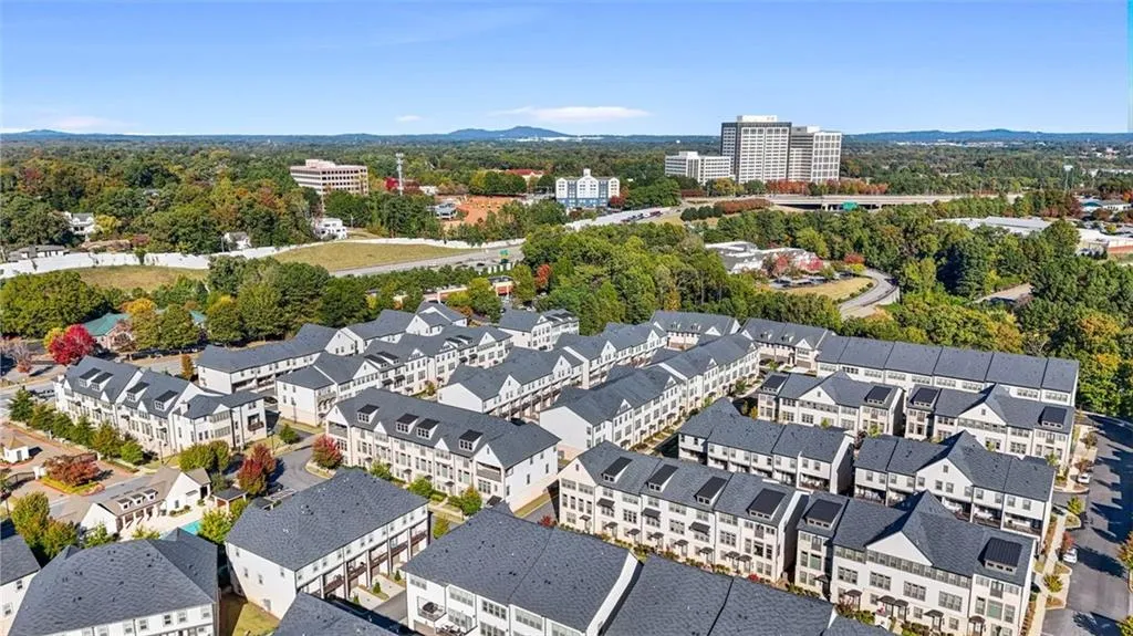 3927 Allegretto Circle, Atlanta, Georgia 30339, 3 Bedrooms Bedrooms, ,3 BathroomsBathrooms,Residential,For Sale,3927 Allegretto Circle,7676899