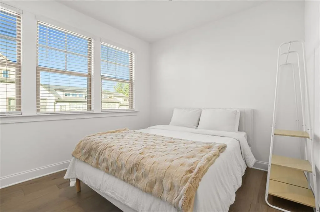 3927 Allegretto Circle, Atlanta, Georgia 30339, 3 Bedrooms Bedrooms, ,3 BathroomsBathrooms,Residential,For Sale,3927 Allegretto Circle,7676899