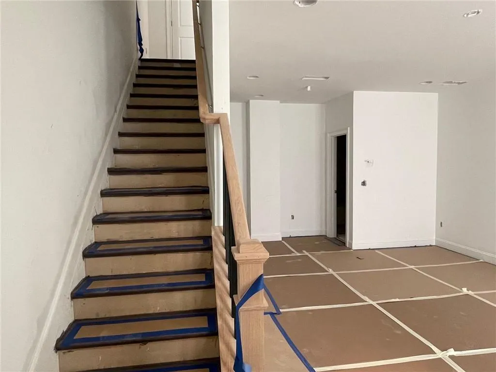 6693 Prelude Drive Unit 184, Sandy Springs, Georgia 30328, 3 Bedrooms Bedrooms, ,4 BathroomsBathrooms,Residential,Sold,6693 Prelude Drive Unit 184,7153041