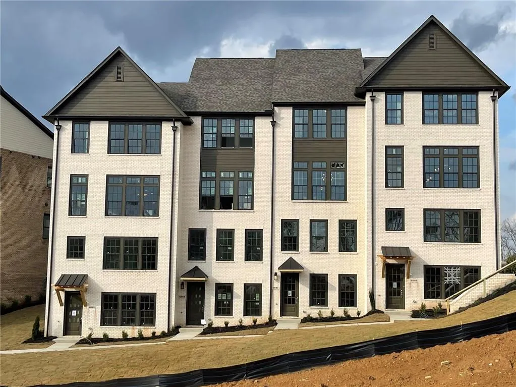 6693 Prelude Drive Unit 184, Sandy Springs, Georgia 30328, 3 Bedrooms Bedrooms, ,4 BathroomsBathrooms,Residential,Sold,6693 Prelude Drive Unit 184,7153041