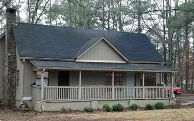 4311 Hiram Lithia Springs Road, Powder Springs, Georgia 30127