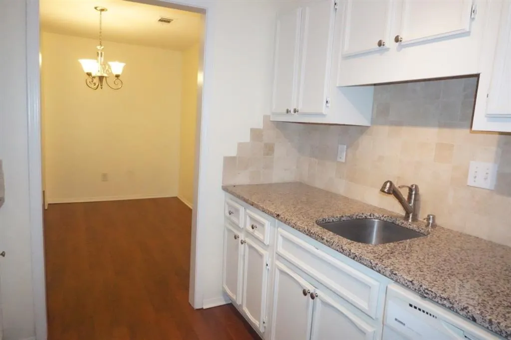 1405 Vicksburg Place Unit 1405, Sandy Springs, Georgia 30350, 2 Bedrooms Bedrooms, ,2 BathroomsBathrooms,Residential,Sold,1405 Vicksburg Place Unit 1405,6008586