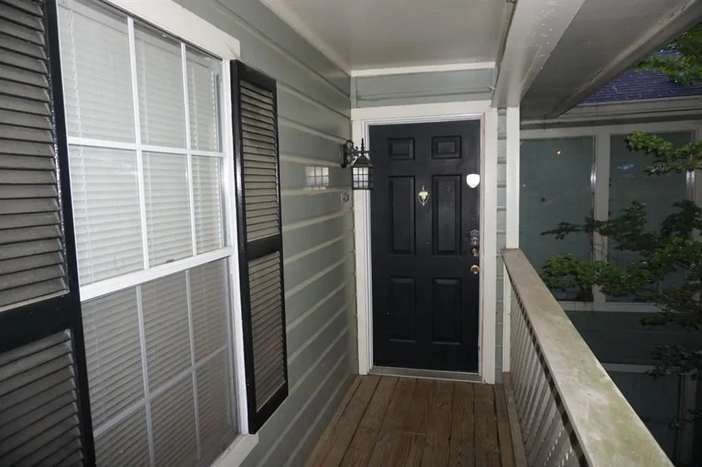 1405 Vicksburg Place Unit 1405, Sandy Springs, Georgia 30350, 2 Bedrooms Bedrooms, ,2 BathroomsBathrooms,Residential,Sold,1405 Vicksburg Place Unit 1405,6008586