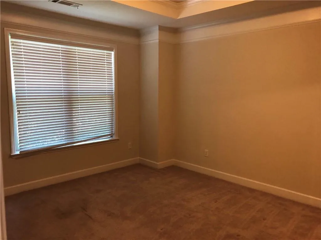 5576 High Point Road, Atlanta, Georgia 30342, 4 Bedrooms Bedrooms, ,3 BathroomsBathrooms,Residential,Sold,5576 High Point Road,6616587