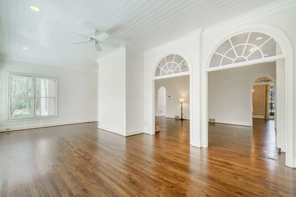 1650 Lazy River Lane, Sandy Springs, Georgia 30350, 5 Bedrooms Bedrooms, ,5 BathroomsBathrooms,Residential,Sold,1650 Lazy River Lane,7002785