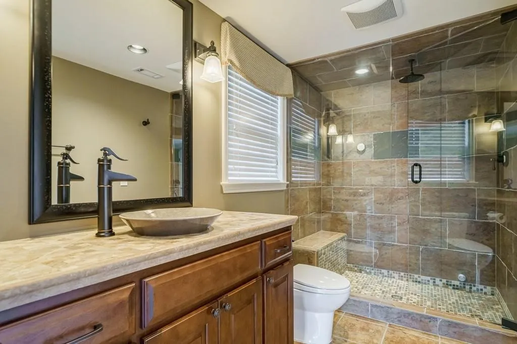 1650 Lazy River Lane, Sandy Springs, Georgia 30350, 5 Bedrooms Bedrooms, ,5 BathroomsBathrooms,Residential,Sold,1650 Lazy River Lane,7002785