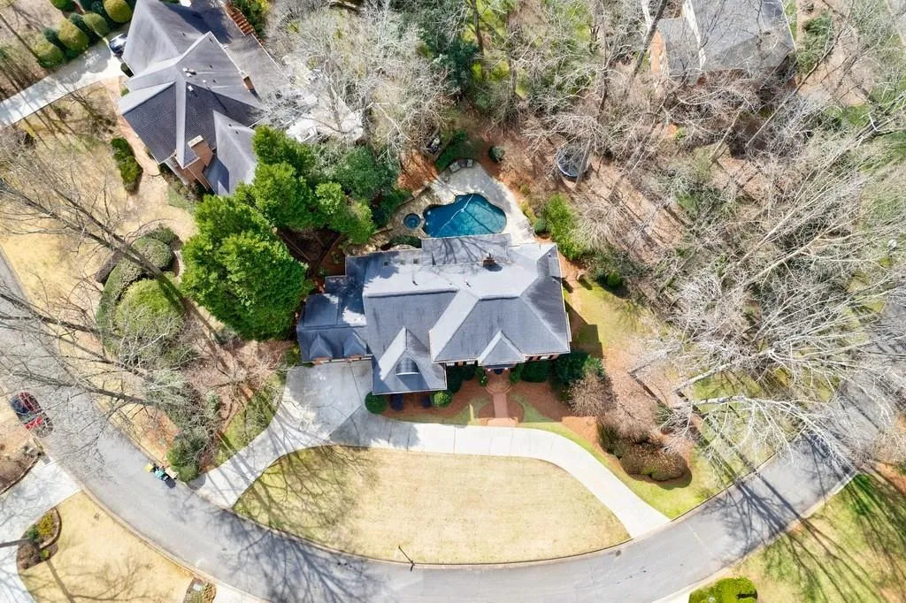 1650 Lazy River Lane, Sandy Springs, Georgia 30350, 5 Bedrooms Bedrooms, ,5 BathroomsBathrooms,Residential,Sold,1650 Lazy River Lane,7002785