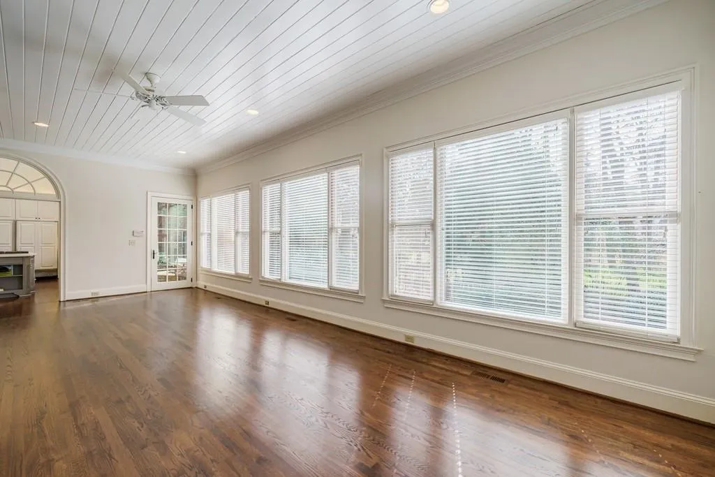 1650 Lazy River Lane, Sandy Springs, Georgia 30350, 5 Bedrooms Bedrooms, ,5 BathroomsBathrooms,Residential,Sold,1650 Lazy River Lane,7002785