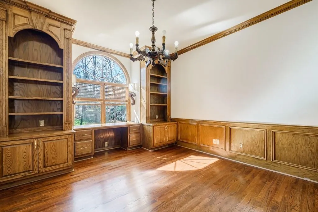 1650 Lazy River Lane, Sandy Springs, Georgia 30350, 5 Bedrooms Bedrooms, ,5 BathroomsBathrooms,Residential,Sold,1650 Lazy River Lane,7002785