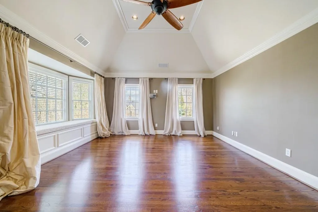 1650 Lazy River Lane, Sandy Springs, Georgia 30350, 5 Bedrooms Bedrooms, ,5 BathroomsBathrooms,Residential,Sold,1650 Lazy River Lane,7002785